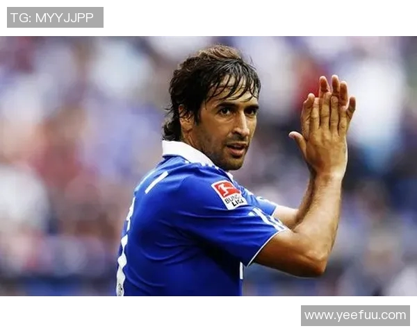 全球顶尖女足球明星风采展示及精彩瞬间集锦 全球顶尖女足球明星风采展示及精彩瞬间集锦