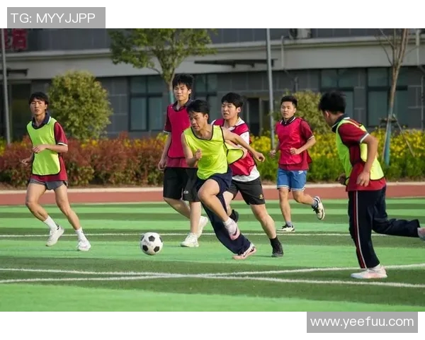 大刀携手足球球星燃情登场掀起绿茵风暴引爆青春激情 大刀携手足球球星燃情登场掀起绿茵风暴引爆青春激情